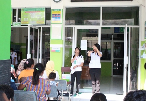 Penyuluhan Cuci Tangan Pakai Sabun (CTPS) Oleh Petugas Promkes Puskesmaas Oesapa